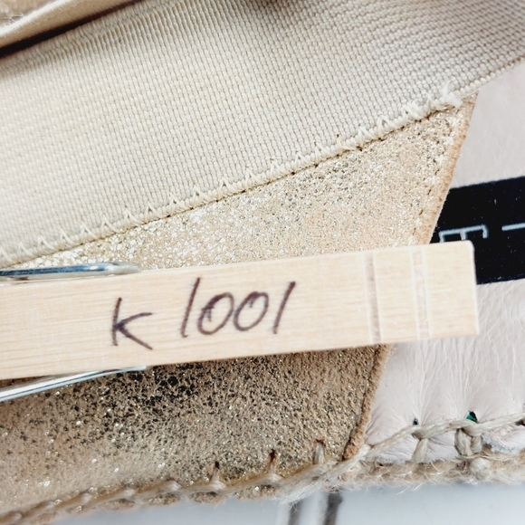 Steve Madden Womens Indiggoo Gold Elastic Pep Toe Espadrilles Sandals K1001 - Picture 12 of 12